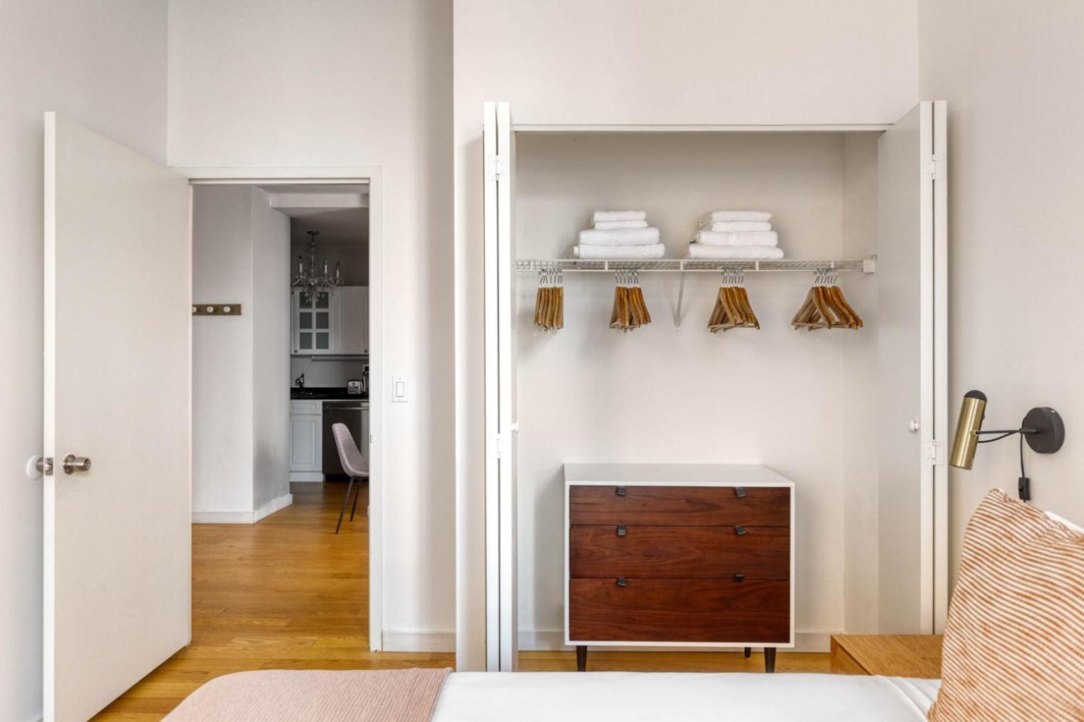Apartment Modern Fidi 1br W Roofdeck Gym Doorman Nyc-443 *